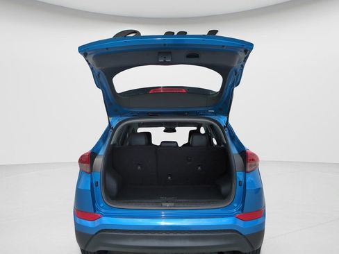 Used 2017 Hyundai Tucson SE Plus FWD image 9