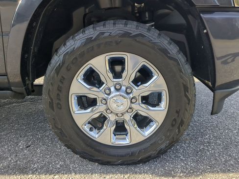 Used 2020 RAM 3500 Limited image 9