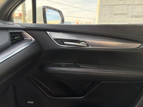 Used 2022 Cadillac XT5 Luxury image 22