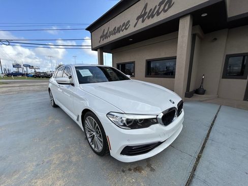 Used 2018 BMW 530i xDrive image 4