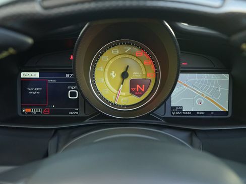 Used 2018 Ferrari 488 Spider RWD image 7