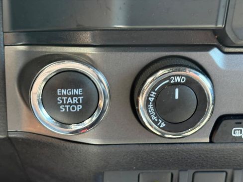 Used 2020 Toyota Tacoma TRD Pro AWD/4WD image 17