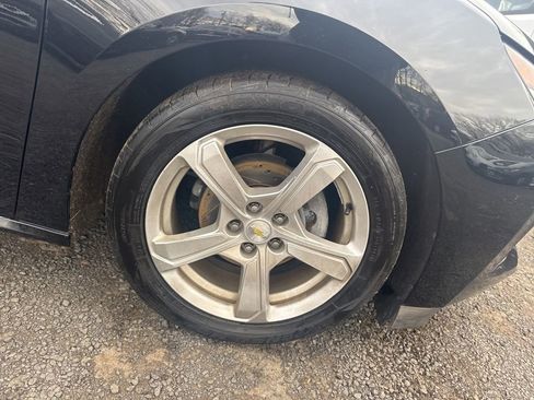 Used 2017 Chevrolet Volt LT w/ Comfort Package image 22