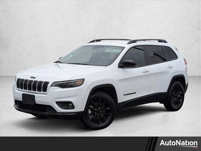 Used 2023 Jeep Cherokee Altitude Lux