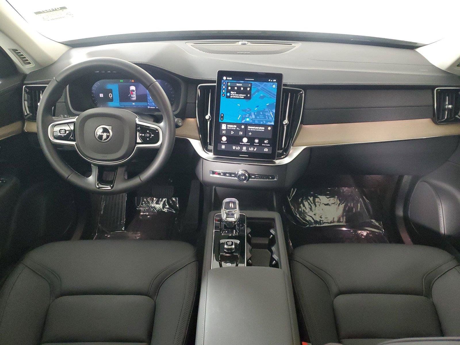 Certified 2026 Volvo XC90 B6 Plus AWD/4WD image 15