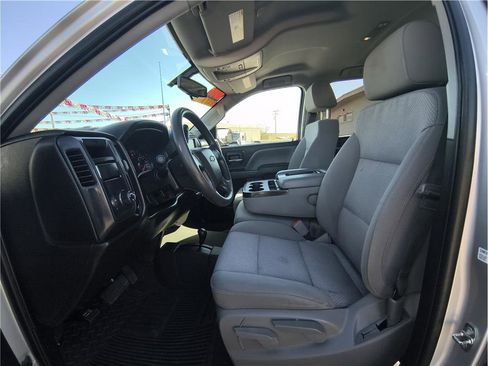 Used 2019 Chevrolet Silverado 1500 Custom w/ LPO, Essentials Package image 7