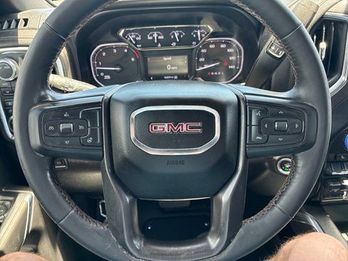 Used 2023 GMC Sierra 2500 AT4 w/ Gooseneck/5TH Wheel Package AWD/4WD image 16