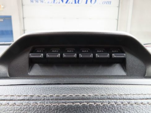 Used 2022 Ford Ranger Lariat w/ Tremor Off-Road Package AWD/4WD image 55