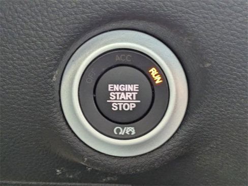 New 2026 Chrysler Pacifica Select image 31