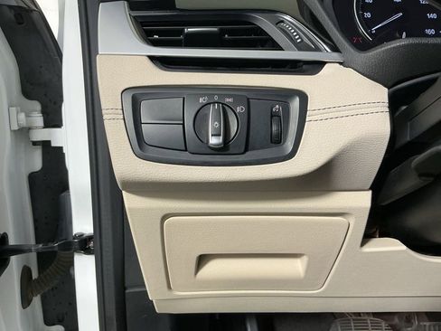 Used 2021 BMW X1 sDrive28i image 19