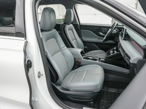 Used 2022 Lincoln Corsair Reserve w/ Equipment Group 201A AWD/4WD image 21
