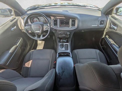 Used 2022 Dodge Charger SXT RWD image 11
