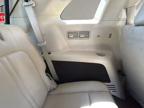 Used 2019 Lincoln MKT AWD image 41