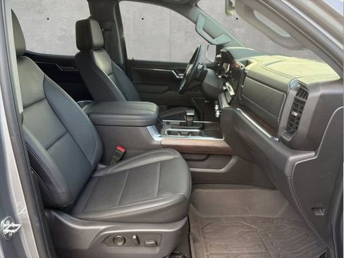 Used 2024 GMC Sierra 1500 SLT RWD image 24