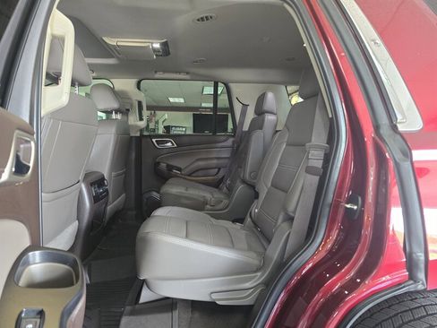 Used 2019 GMC Yukon Denali w/ Denali Ultimate Package image 12