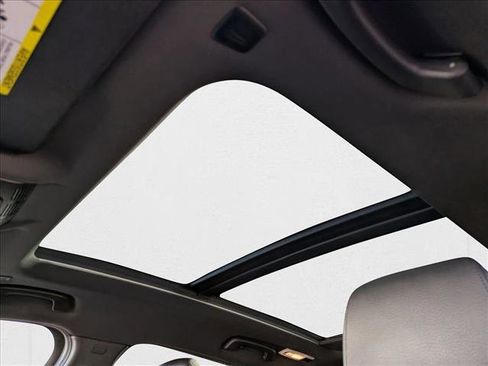 Used 2020 BMW X1 xDrive28i image 17