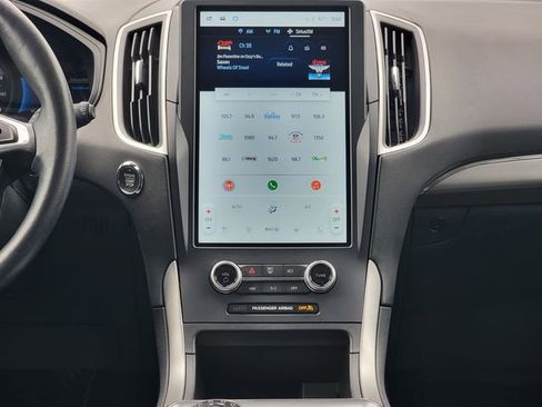 Certified 2022 Ford Edge SEL w/ Convenience Package image 26
