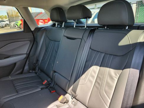 New 2026 Audi Q3 quattro 2.0T AWD/4WD image 13
