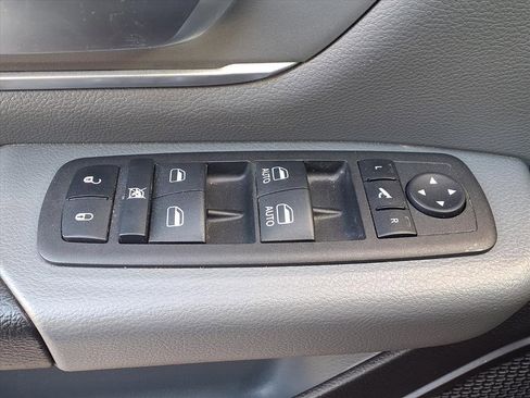 Used 2023 RAM 1500 Big Horn image 12