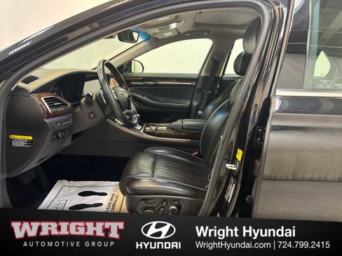Used 2018 Genesis G90 5.0 Ultimate AWD/4WD image 11