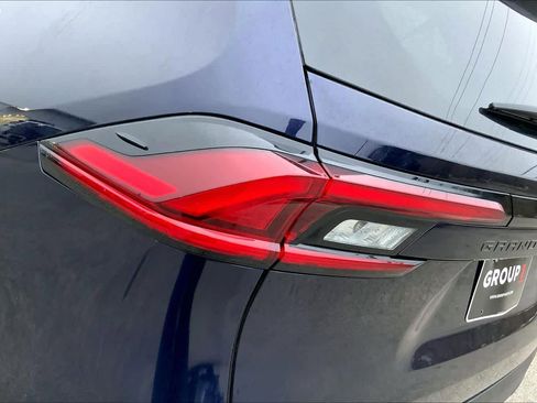 Used 2025 Toyota Grand Highlander FWD image 27