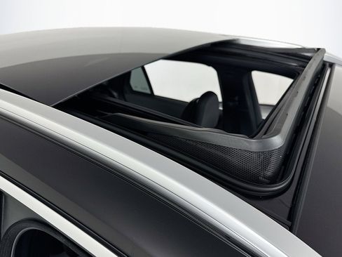 New 2026 Mercedes-Benz GLC 300 image 21