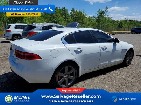 Used 2017 Jaguar XE Prestige AWD/4WD image 4