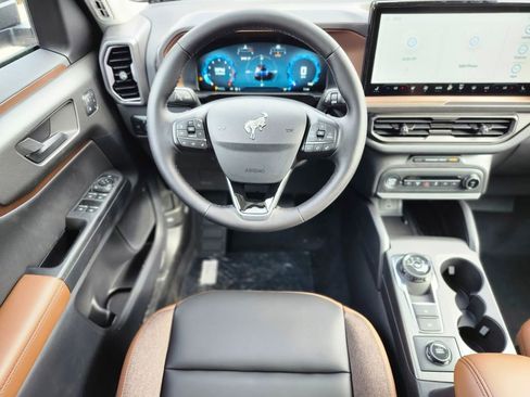 New 2025 Ford Bronco Sport Outer Banks image 12