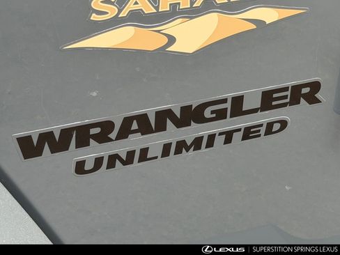 Used 2015 Jeep Wrangler Unlimited Sahara w/ Dual Top Group image 11