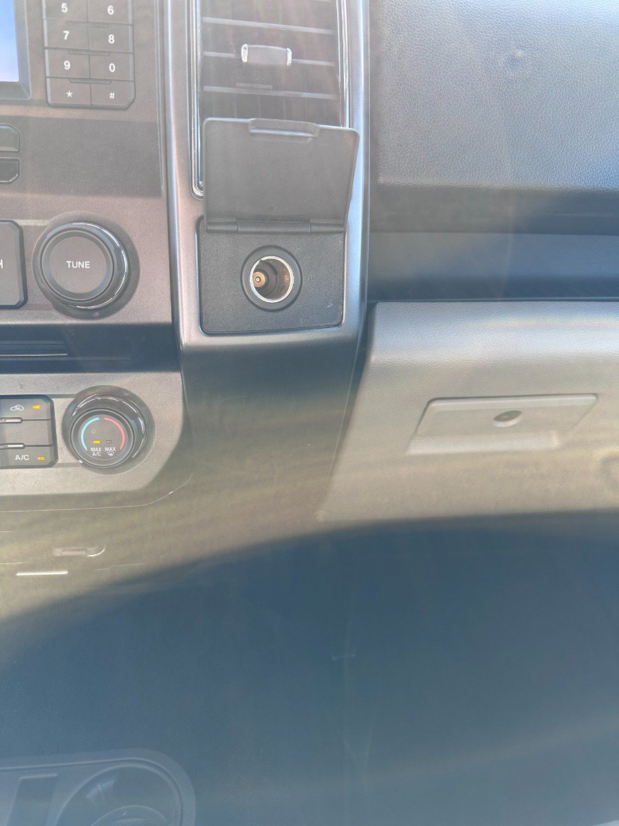 Used 2018 Ford F150 XLT AWD/4WD image 25