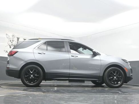 Used 2024 Chevrolet Equinox LT image 52
