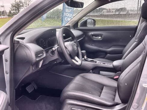 Certified 2026 Honda HR-V EX-L image 3