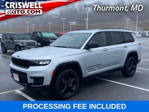 Used 2024 Jeep Grand Cherokee L Altitude AWD/4WD image 1