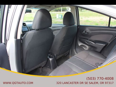 Used 2016 Nissan Versa SV FWD image 13