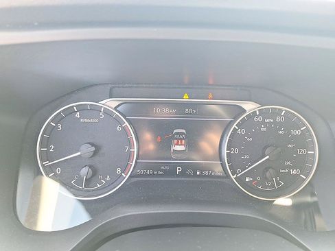 Certified 2025 Nissan Rogue SV AWD/4WD image 14