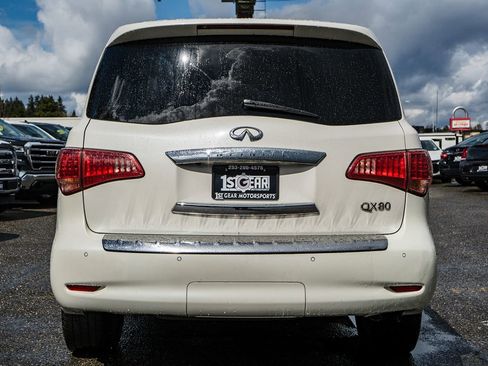 Used 2017 INFINITI QX80 4WD w/ Deluxe Technology Package image 12