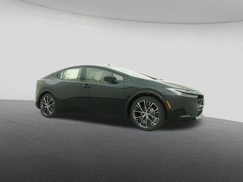 New 2026 Toyota Prius XLE image 28