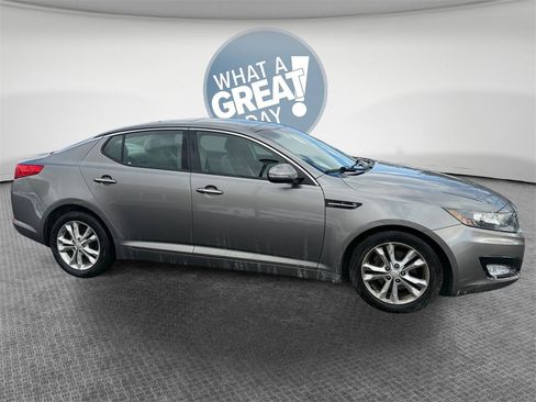 Used 2013 Kia Optima EX w/ Premium Pkg image 2