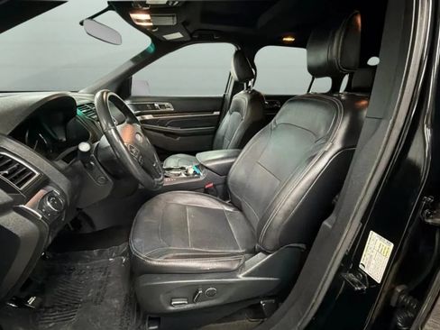 Used 2018 Ford Explorer Limited FWD image 19