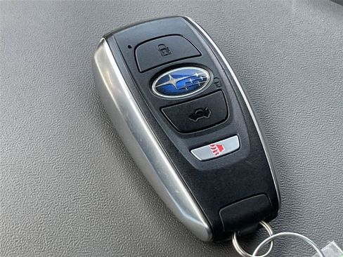 Used 2025 Subaru Outback Onyx Edition XT AWD/4WD image 25