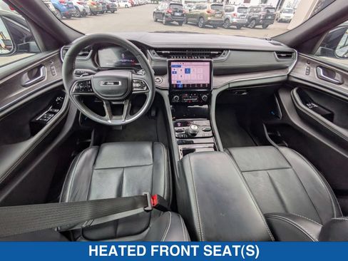 Used 2023 Jeep Grand Cherokee Overland w/ Luxury Tech Group IV AWD/4WD image 33