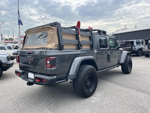 Used 2023 Jeep Gladiator Rubicon w/ LED Lighting Group AWD/4WD image 3