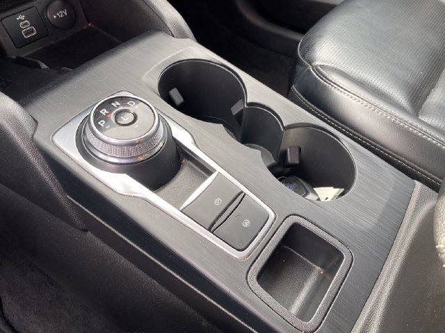 Used 2024 Ford Escape Platinum AWD/4WD image 13