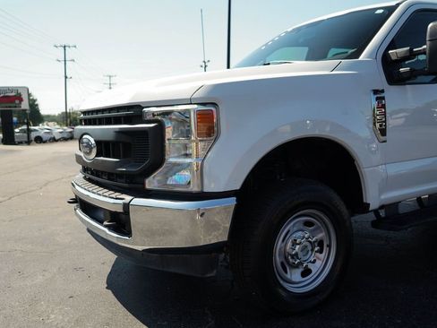 Used 2022 Ford F250 XL w/ Power Equipment Group AWD/4WD image 17