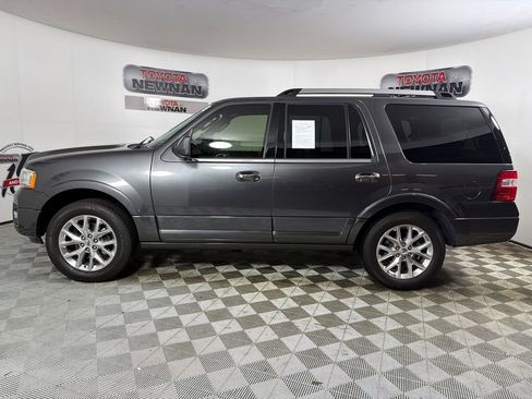 Used 2017 Ford Expedition Limited w/ Equipment Group 301A image 8