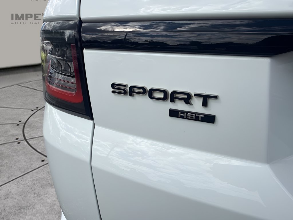 Used 2020 Land Rover Range Rover Sport HST AWD/4WD image 29