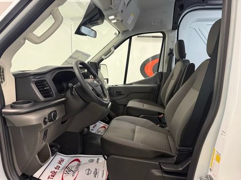 New 2026 Ford Transit 250 148 Medium Roof RWD image 11