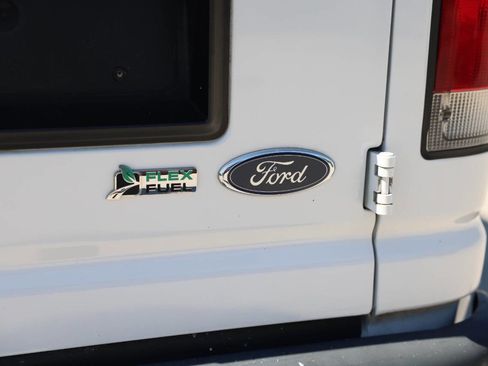 Used 2013 Ford E-250 and Econoline 250 w/ PWR Group RWD image 27