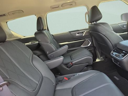 Used 2025 INFINITI QX80 Sensory AWD/4WD image 26