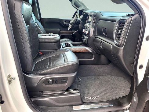 Used 2020 GMC Sierra 1500 Denali w/ Denali Ultimate Package AWD/4WD image 12